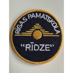 Tumši zila jaka zēniem